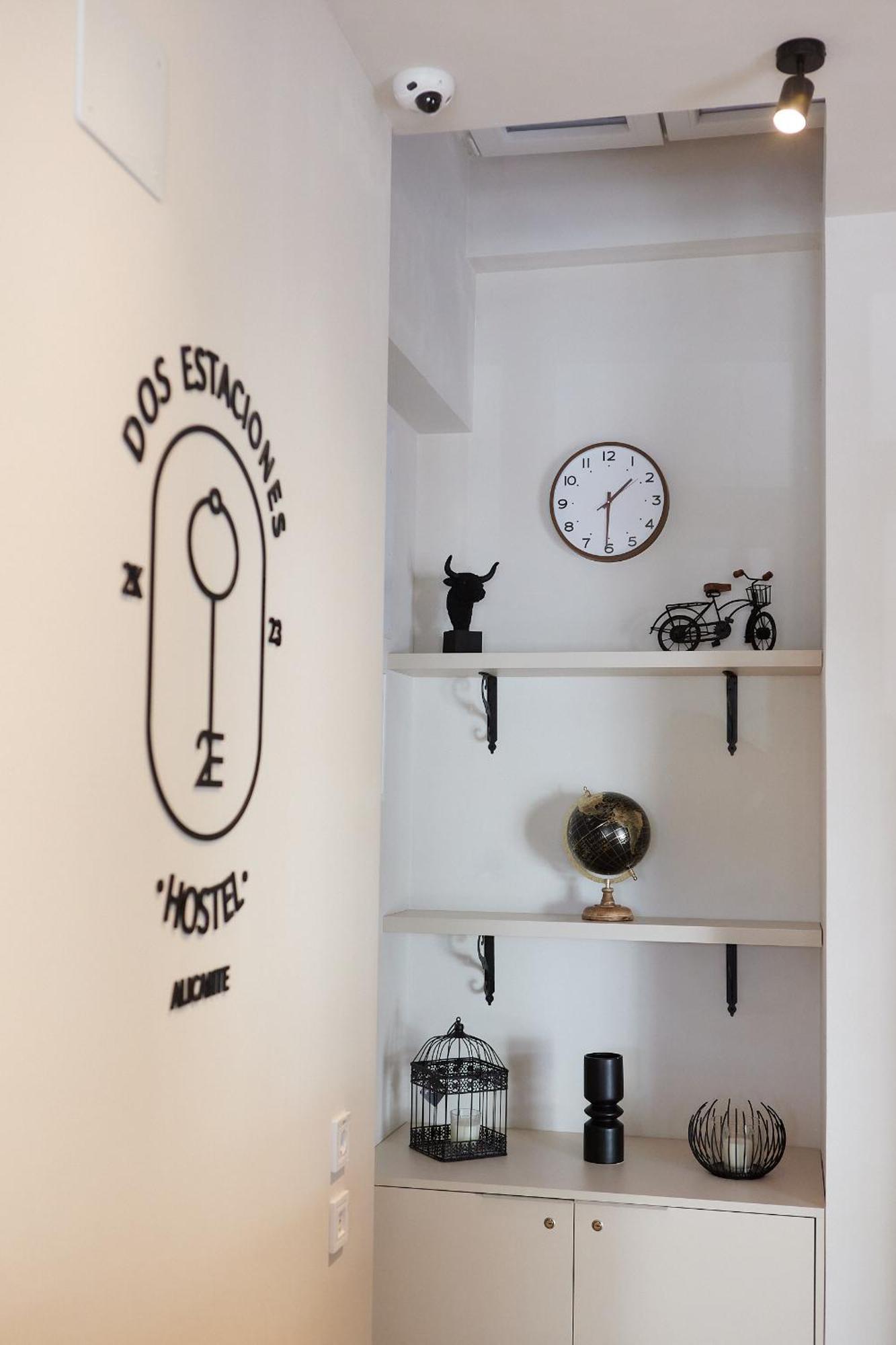 Hostel Dos Estaciones - Free Towels, Coffee & Tea, Remote Check-In Alicante Exterior photo